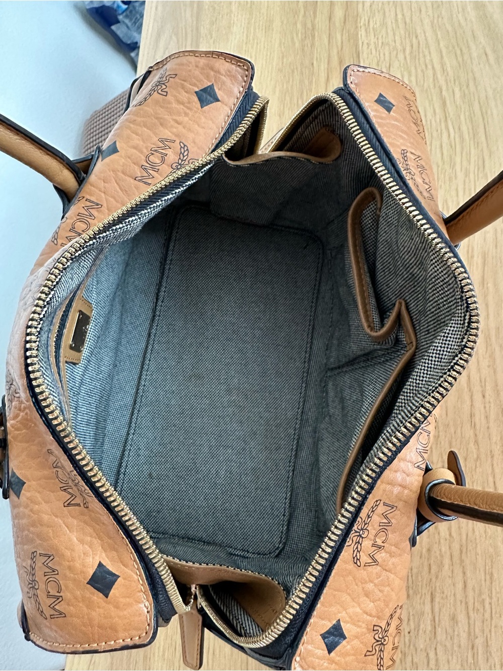MCM Boston bag with COA - Picture 12 of 16